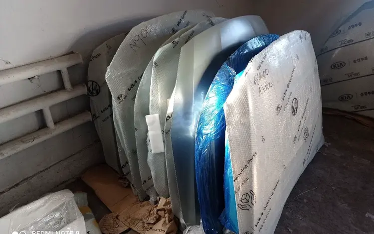 Капот оригинал за 5 500 тг. в Астана