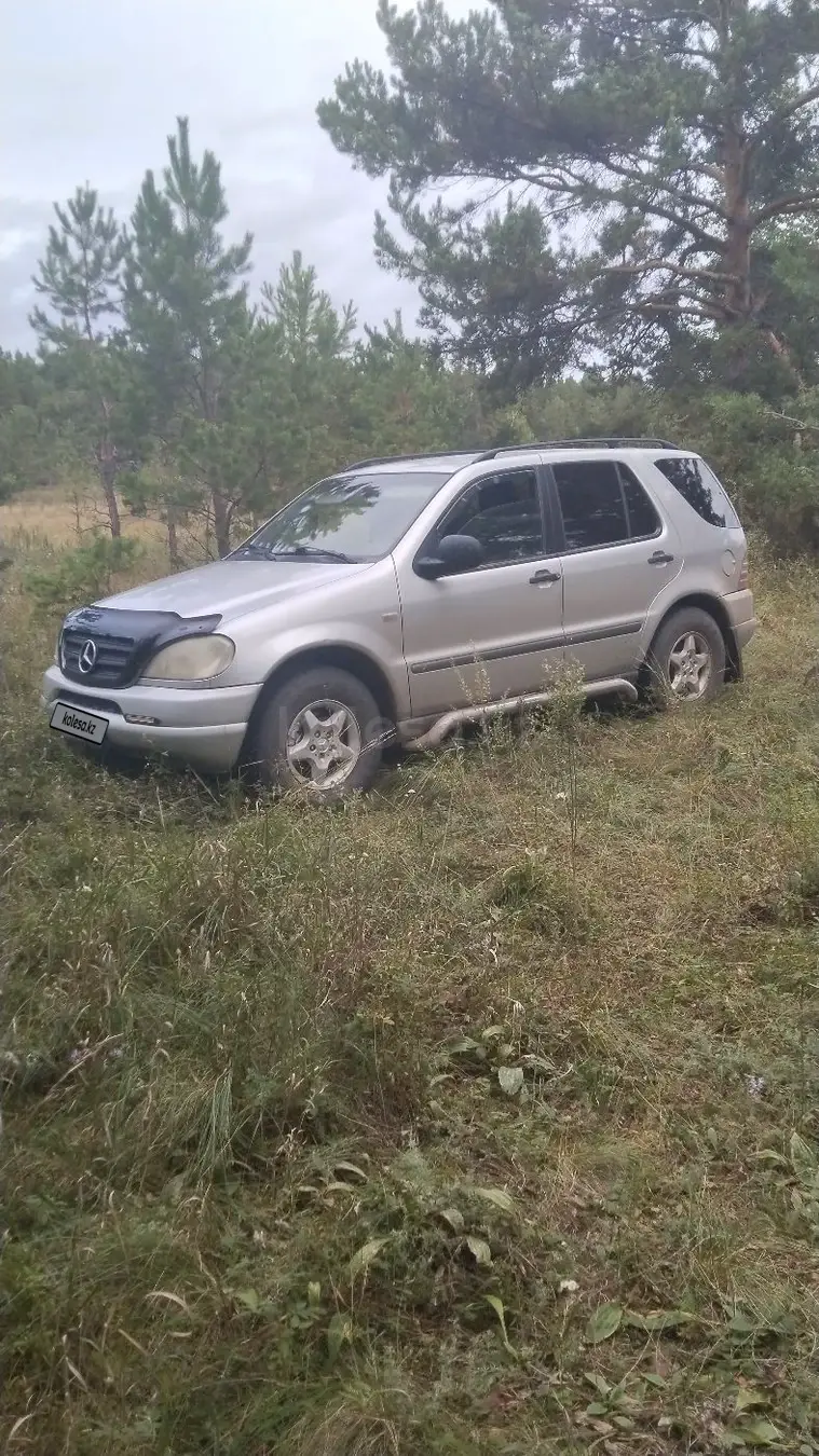 Mercedes-Benz M-Class, 1998