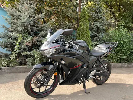 Yamaha  YZF-R3 2018 года за 2 400 000 тг. в Актау – фото 2