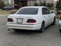 Mercedes-Benz E 320 1998 года за 3 000 000 тг. в Тараз