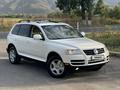 Volkswagen Touareg 2006 года за 6 100 000 тг. в Алматы – фото 15