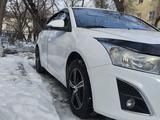 Chevrolet Cruze 2014 годаfor4 390 000 тг. в Алматы – фото 2