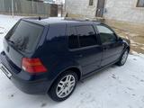 Volkswagen Golf 1998 годаfor2 300 000 тг. в Байконыр – фото 2