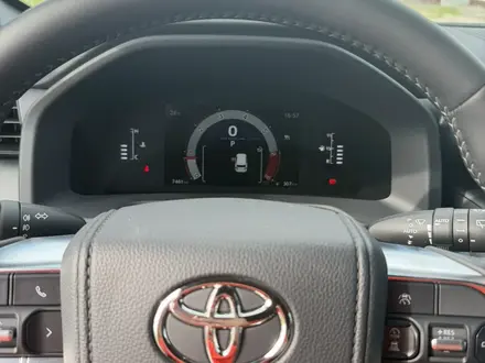 Toyota Land Cruiser 2025 года за 49 950 000 тг. в Костанай – фото 12