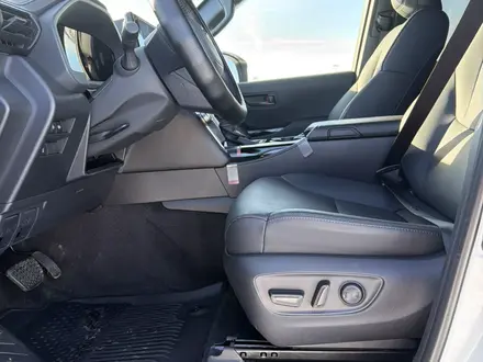 Toyota Land Cruiser 2025 года за 49 950 000 тг. в Костанай – фото 19