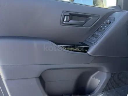 Toyota Land Cruiser 2025 года за 49 950 000 тг. в Костанай – фото 22