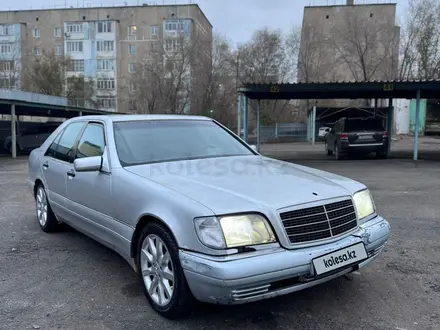 Mercedes-Benz S 350 1995 года за 2 500 000 тг. в Караганда – фото 11