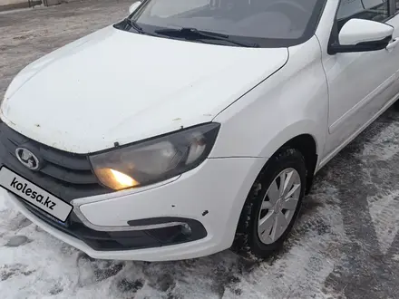 ВАЗ (Lada) Granta 2190 2020 года за 4 000 000 тг. в Астана – фото 2