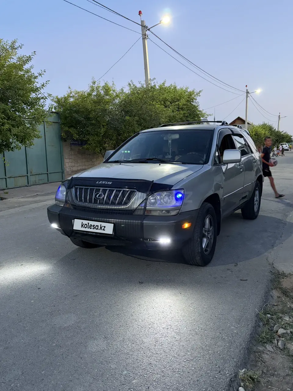 Lexus RX, 2002