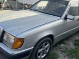 Mercedes-Benz E 230 1992 годаүшін800 000 тг. в Тараз – фото 3