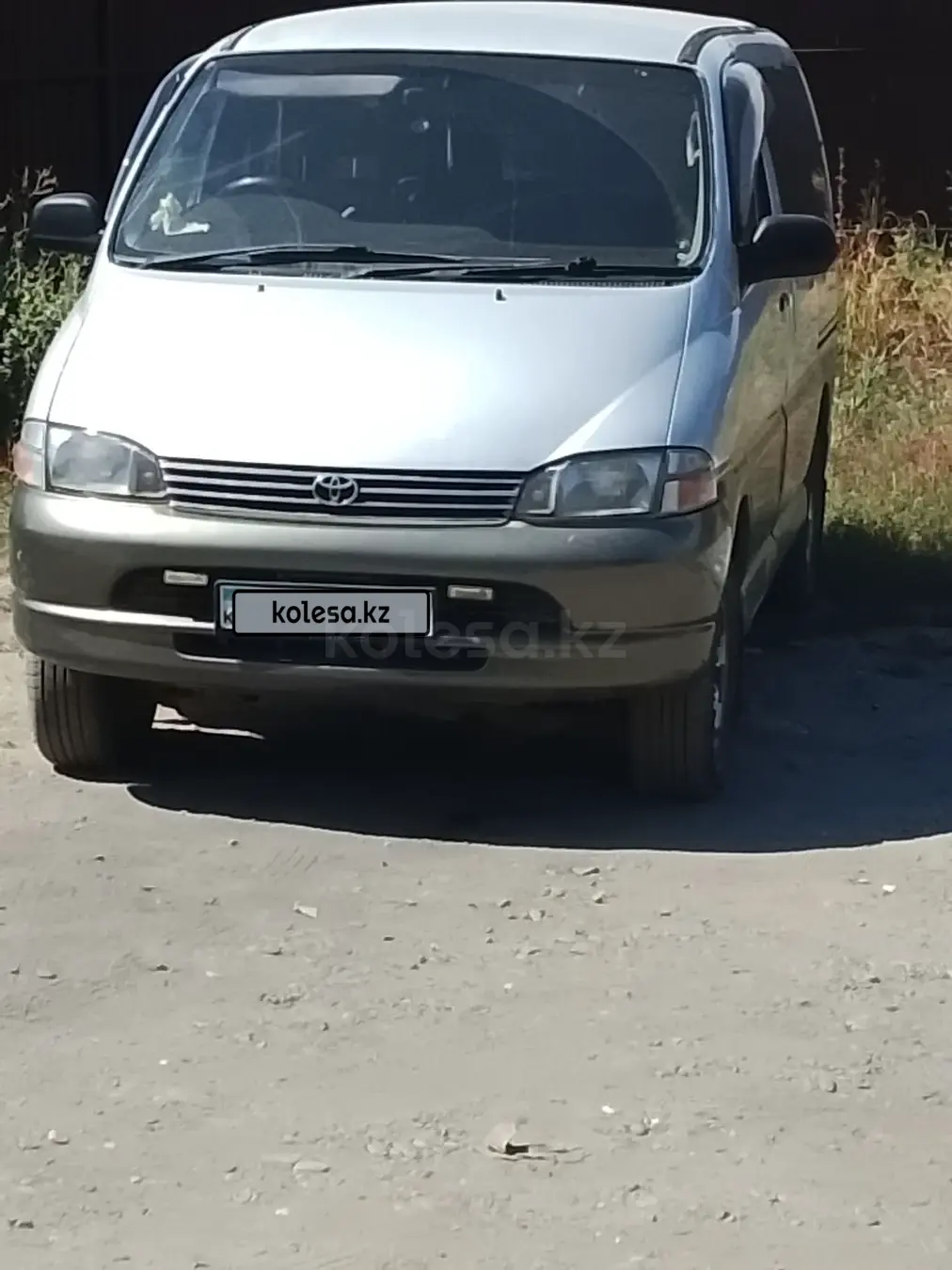 Toyota Granvia, 1995