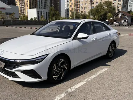 Hyundai Elantra 2024 года за 9 250 000 тг. в Алматы – фото 8