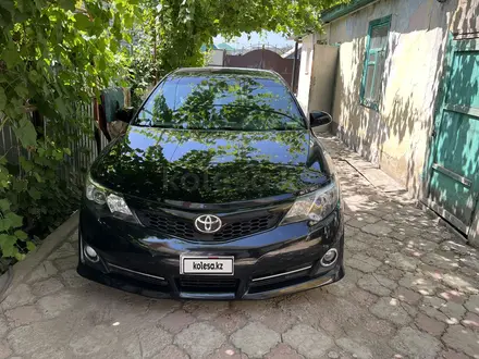 Toyota Camry 2013 года за 5 800 000 тг. в Актобе – фото 3