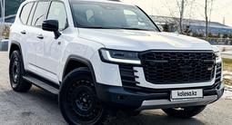 Toyota Land Cruiser 2025 годаfor65 900 000 тг. в Астана – фото 5