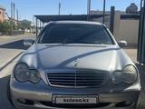 Mercedes-Benz C 200 2001 года за 2 500 000 тг. в Жанаозен – фото 5