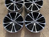 TOYOTA CAMRY 70 оригинал R18x8J + 50 114.3/5H б/у 4 штукиүшін550 000 тг. в Алматы – фото 2