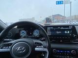 Hyundai Elantra 2023 годаfor11 300 000 тг. в Астана – фото 3