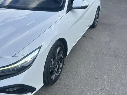 Hyundai Elantra 2024 года за 8 000 000 тг. в Караганда – фото 2