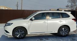 Mitsubishi Outlander 2022 годаүшін11 999 999 тг. в Караганда – фото 5