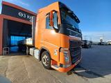 Volvo  FH 2018 года за 36 000 000 тг. в Атырау