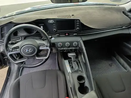 Hyundai Elantra 2021 года за 6 535 375 тг. в Актобе – фото 7