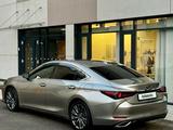 Lexus ES 350 2020 года за 17 900 000 тг. в Алматы – фото 3