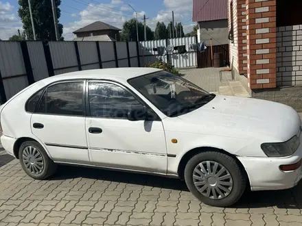 Toyota Corolla 1994 года за 1 200 000 тг. в Актобе – фото 2