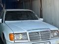 Mercedes-Benz E 260 1990 года за 1 800 000 тг. в Урджар