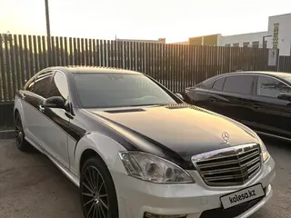 Mercedes-Benz S 500