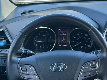 Hyundai Santa Fe 2017 года за 8 200 000 тг. в Уральск – фото 16