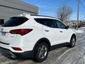 Hyundai Santa Fe 2017 годаүшін8 200 000 тг. в Уральск – фото 5