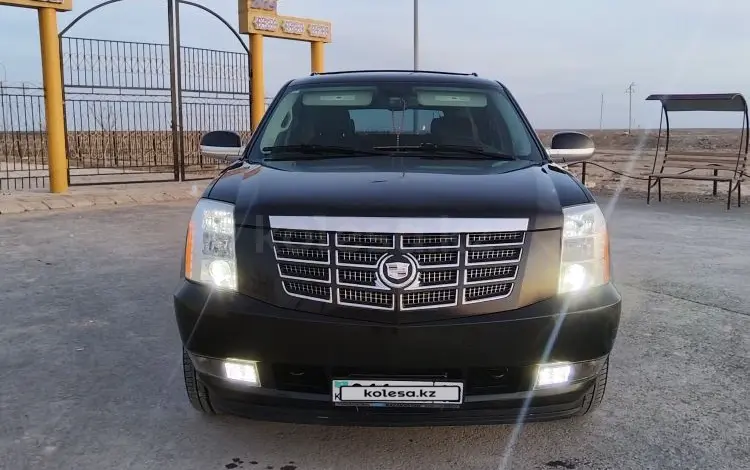 Cadillac Escalade 2008 года за 10 500 000 тг. в Жанаозен