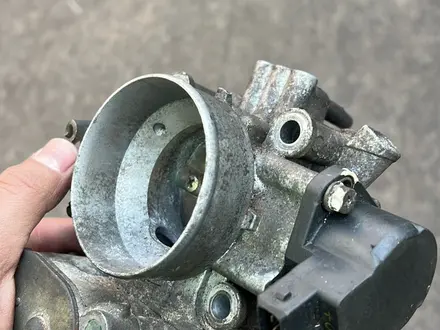Привозной оригинал дроссельная заслонка MITSUBISHI за 2 000 тг. в Алматы