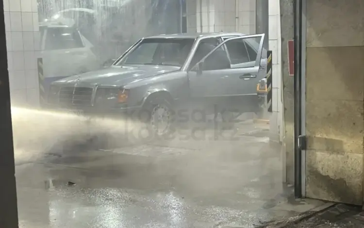 Mercedes-Benz E 260 1991 годаүшін800 000 тг. в Астана