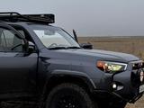 Toyota 4Runner 2023 года за 30 000 000 тг. в Астана – фото 2