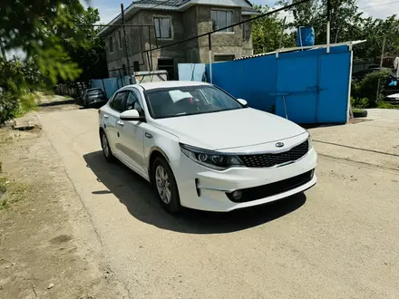 Kia K5 2016 года за 3 600 000 тг. в Алматы