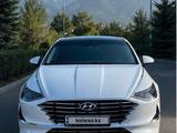 Hyundai Sonata 2022 годаүшін12 500 000 тг. в Алматы