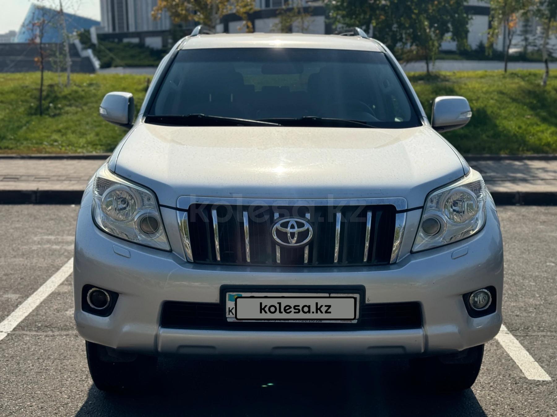 Toyota Land Cruiser Prado 2010 г.