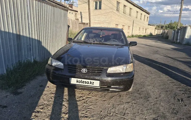 Toyota Camry 1999 года за 2 400 000 тг. в Семей