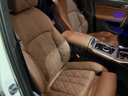 BMW X7 2025 года за 85 000 000 тг. в Шымкент – фото 13