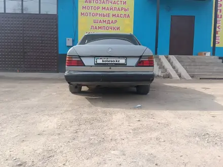 Mercedes-Benz E 230 1991 года за 1 250 000 тг. в Алматы