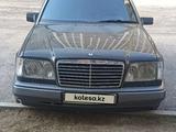 Mercedes-Benz E 280 1994 года за 3 300 000 тг. в Астана