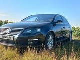 Volkswagen Passat 2005 года за 3 800 000 тг. в Костанай