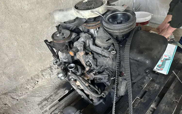 Двигатель на хюндай старекс 2, 5 дизель за 150 000 тг. в Шымкент