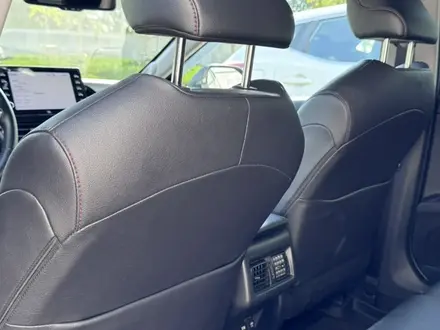 Toyota Camry 2021 года за 15 800 000 тг. в Алматы – фото 12