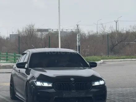 BMW 540 2017 года за 17 000 000 тг. в Алматы – фото 20