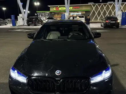 BMW 540 2017 года за 17 000 000 тг. в Алматы – фото 21