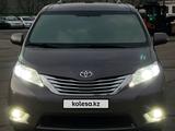 Toyota Sienna 2012 годаfor13 500 000 тг. в Шымкент – фото 2