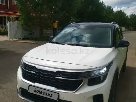 Kia Seltos 2023 года за 10 500 000 тг. в Астана