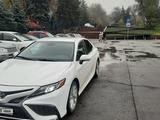 Toyota Camry 2021 года за 16 000 000 тг. в Актау – фото 2